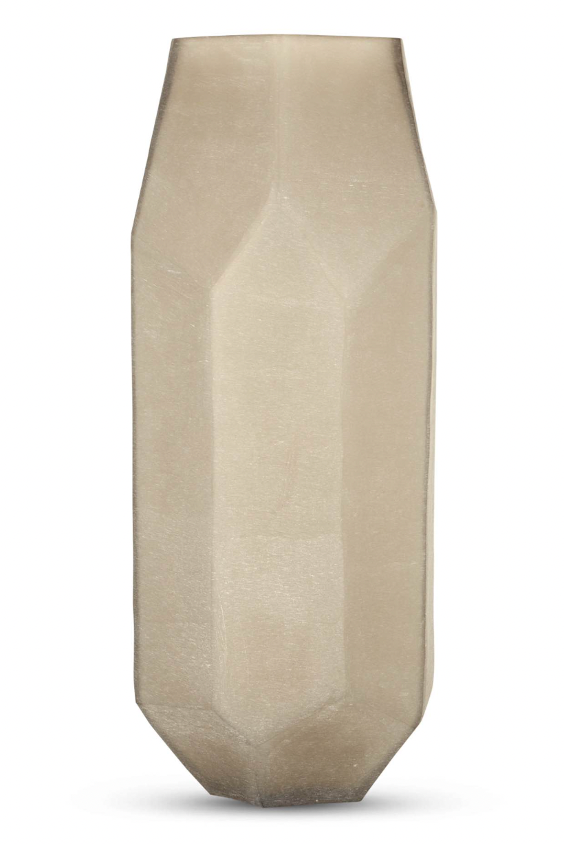 Amaris Vases