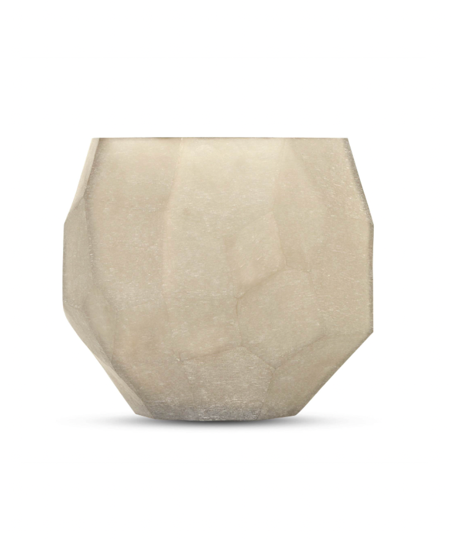 Amaris Vases
