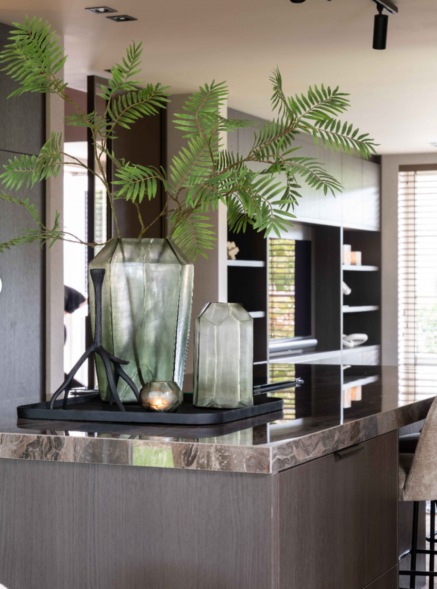 Solis Vases